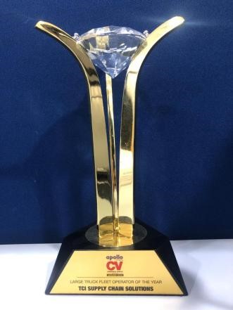 Award: Large Truck Fleet Operator of the Year to TCI Supply Chain Solutions