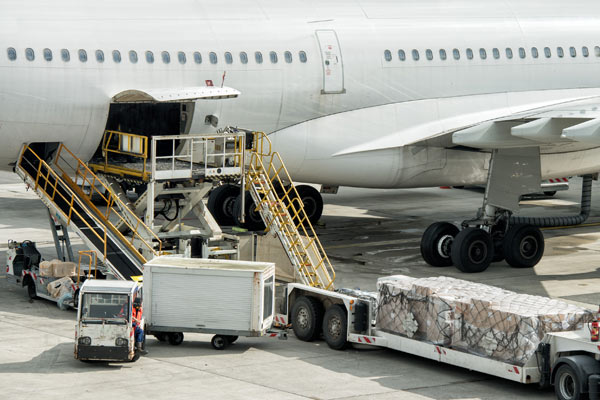 Customs Clearance & Global Freight Management