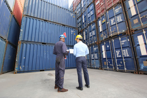 Custom Clearance & Freight Forwarding